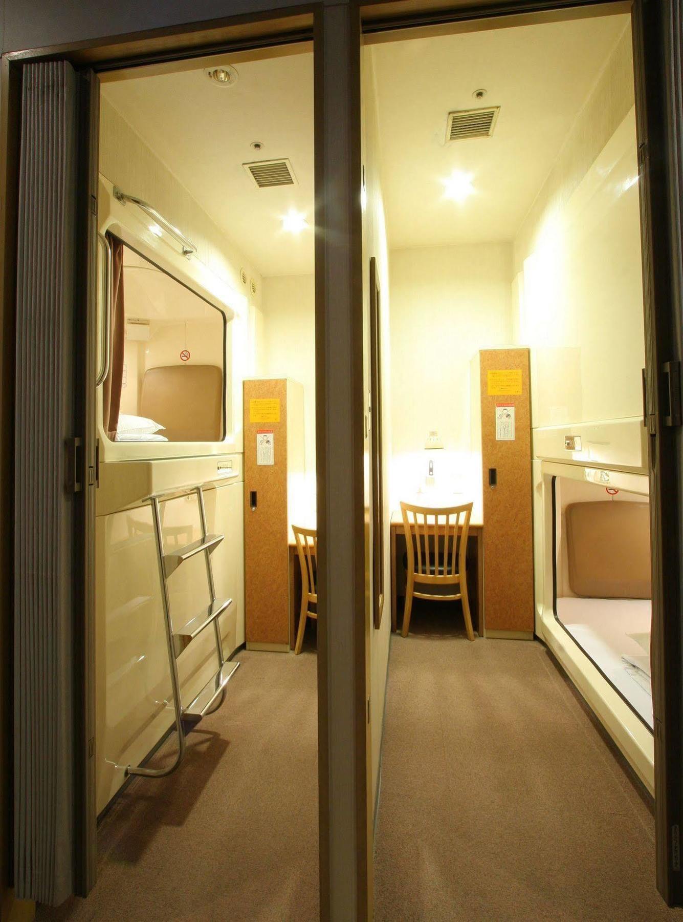 Capsule Kamata Kapselhotel 2*